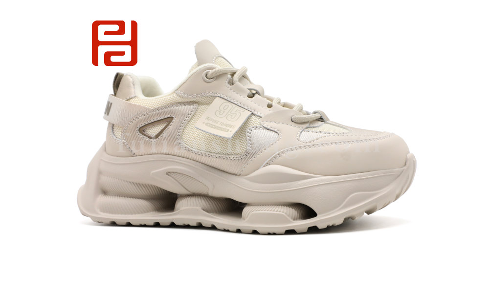 福連升冬季新品運(yùn)動生活女鞋時尚運(yùn)動老爹鞋