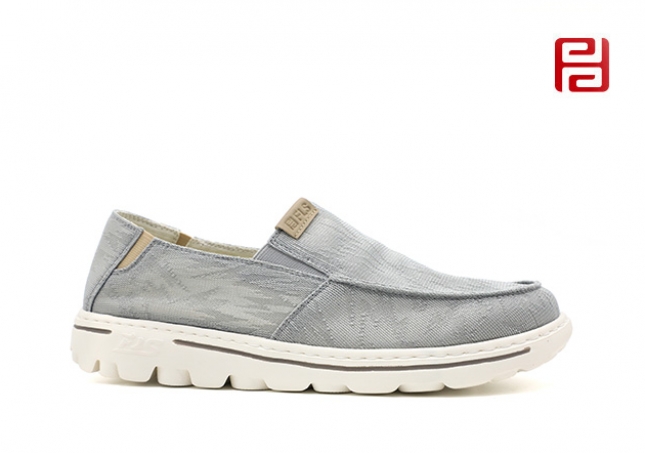 2024夏季休閑男鞋新款小風(fēng)扇輕布鞋